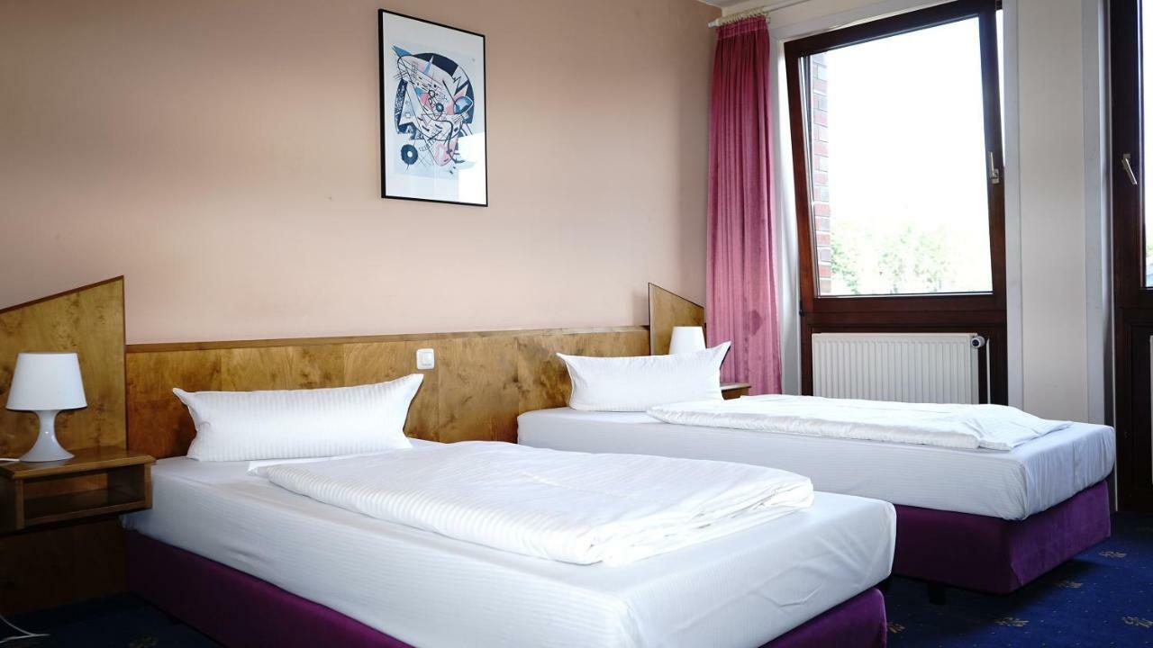 Itm Entree Glinde Restaurant & Tagungshotel Экстерьер фото